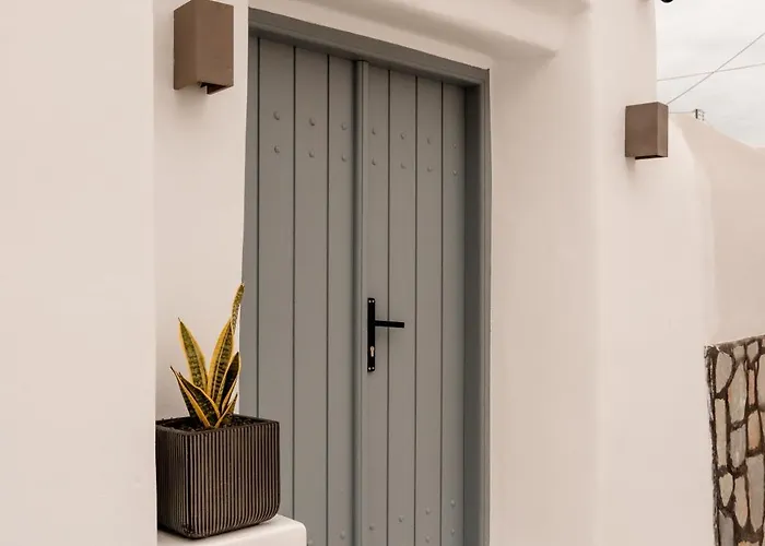 Villa Karterados Suites *