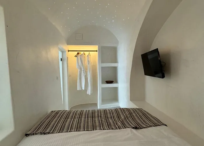 Villa Karterados Suites *