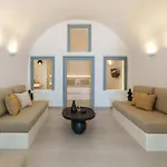 Apartment Villa Karterados Suites