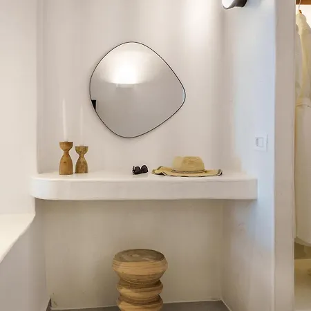 Villa Karterados Suites Apartamento *