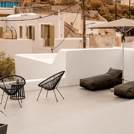 Villa Karterados Suites Apartamento *