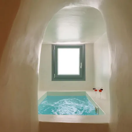 アパート Villa Karterados Suites