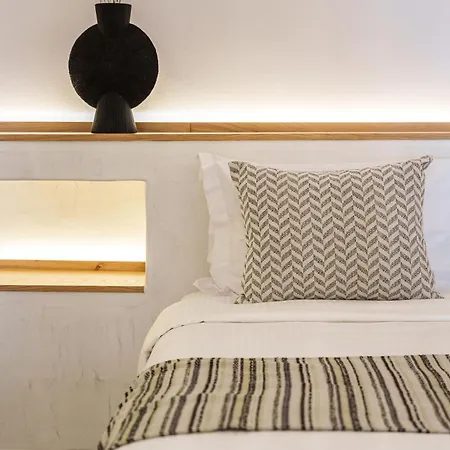 Villa Karterados Suites * Karterádosz