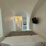 Villa Karterados Suites *