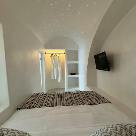 Villa Karterados Suites *
