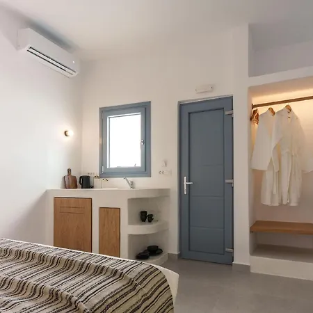 아파트 Villa Karterados Suites