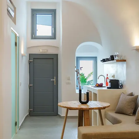 דירה Villa Karterados Suites *