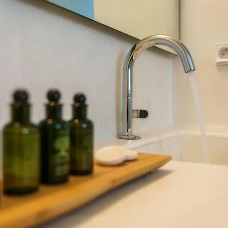 דירה Villa Karterados Suites קרטראדוס