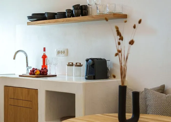 公寓 Villa Karterados Suites *