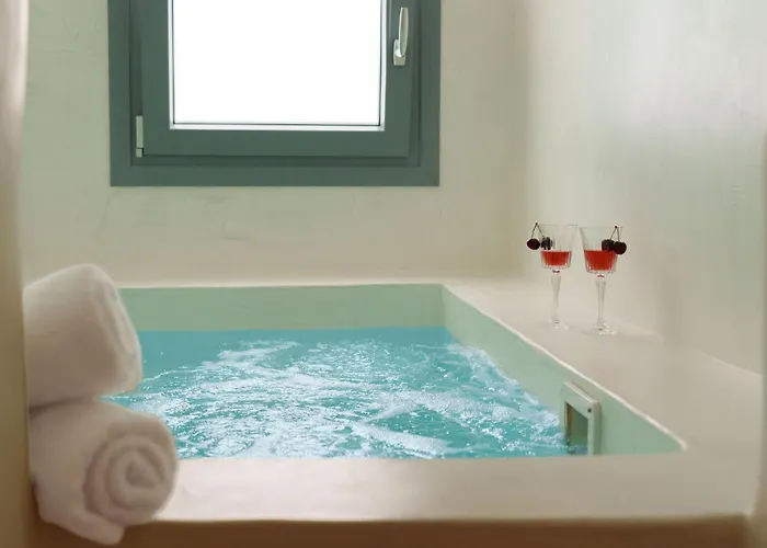 Villa Karterados Suites