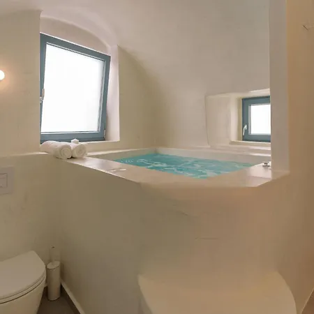 Villa Karterados Suites